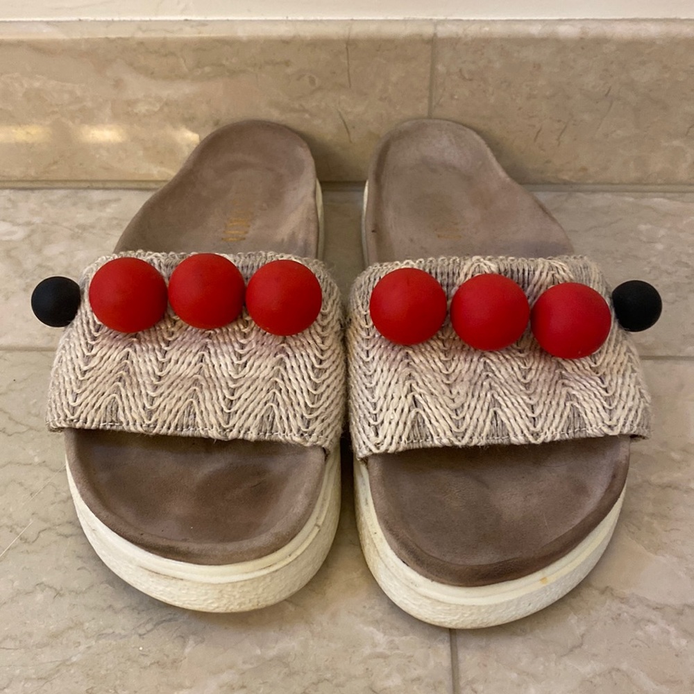 Inuikii Rafia Pearl Sandals View 3